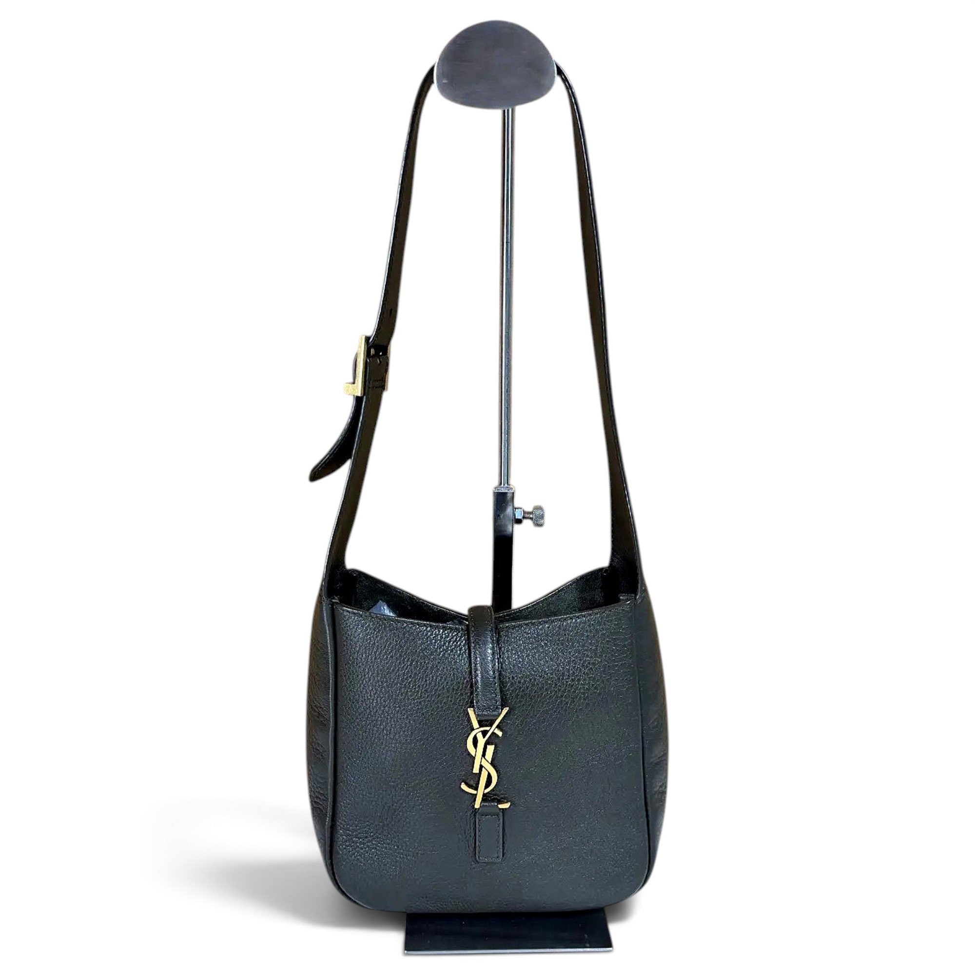 Le 5 à 7 leather handbag