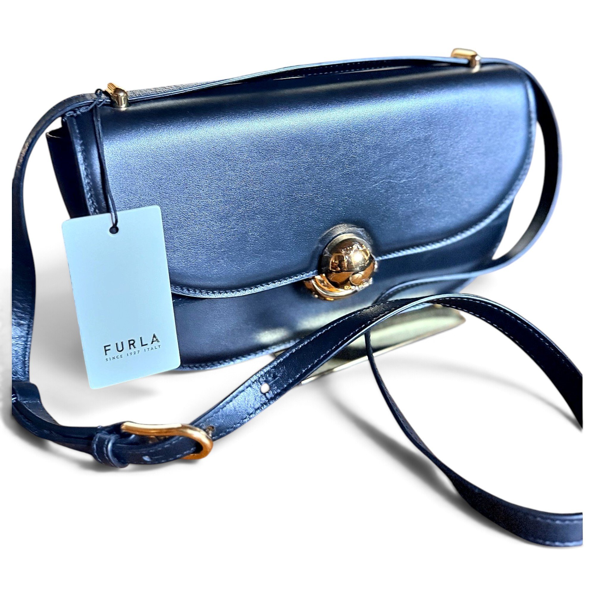 Leather crossbody bag