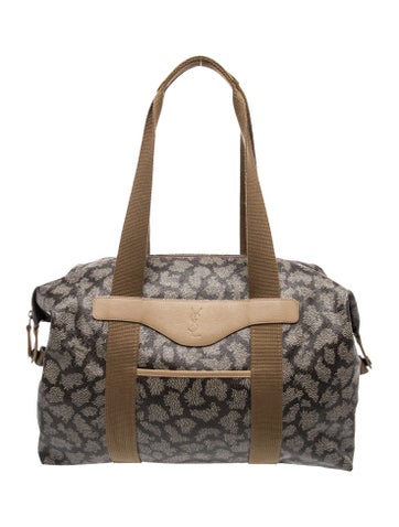Signature Shoulder Bag
