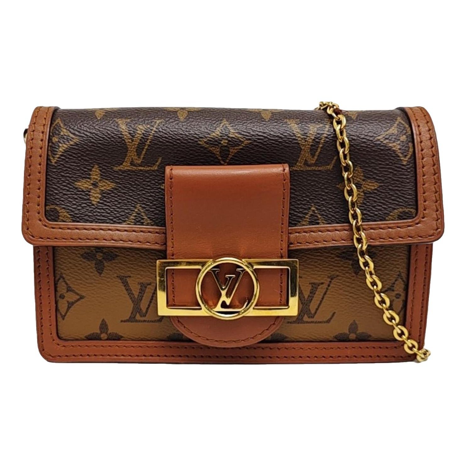Dauphine leather handbag