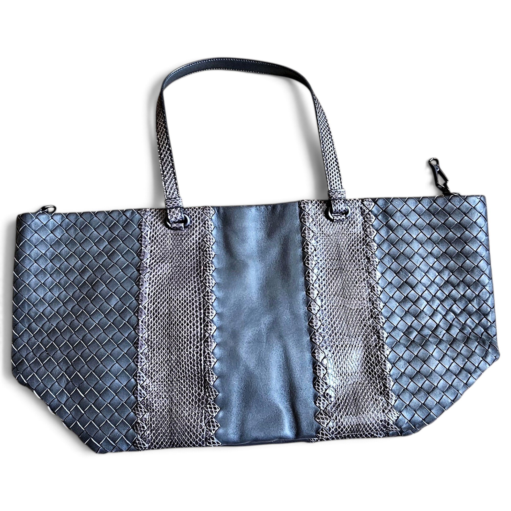 Leather tote