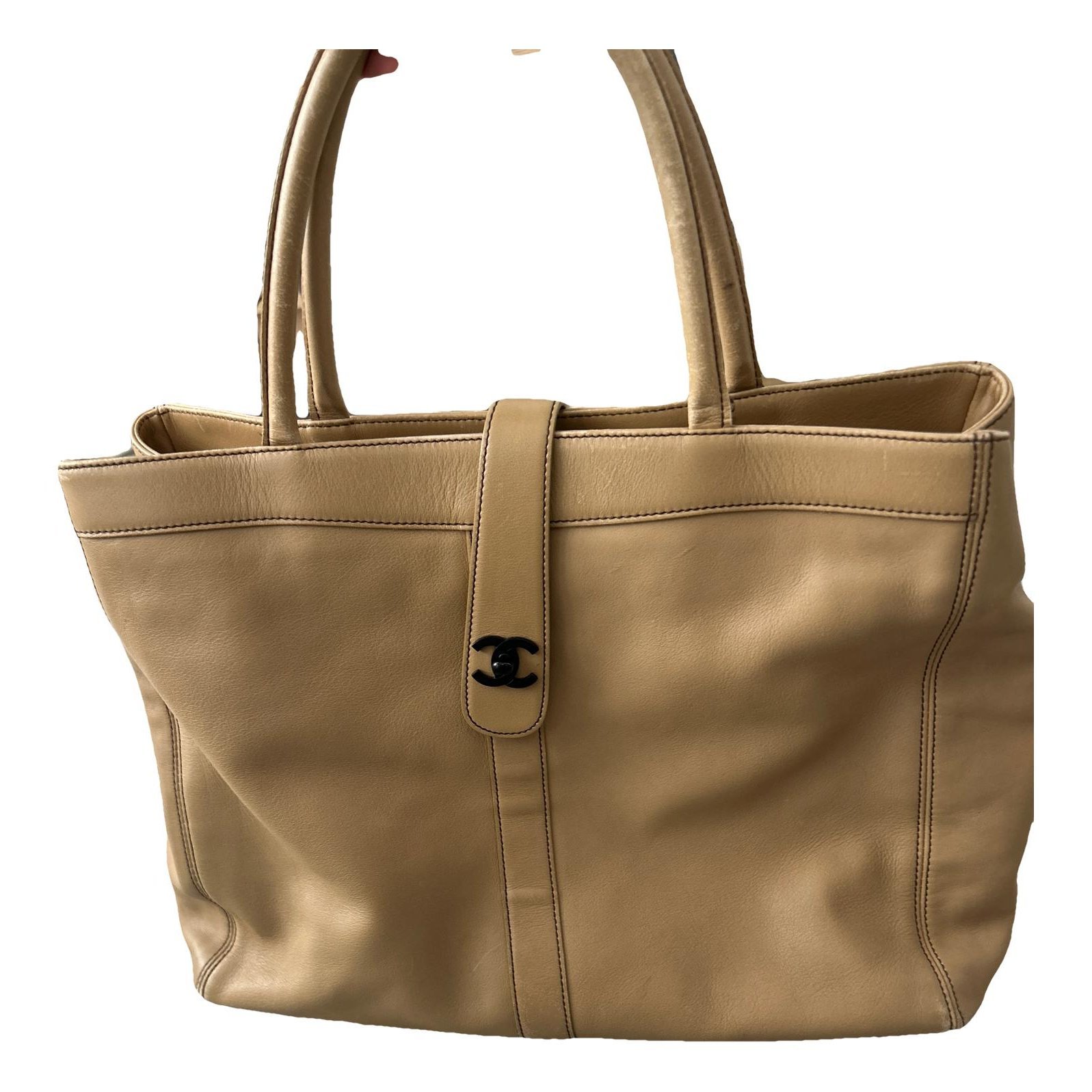 Executive leather tote