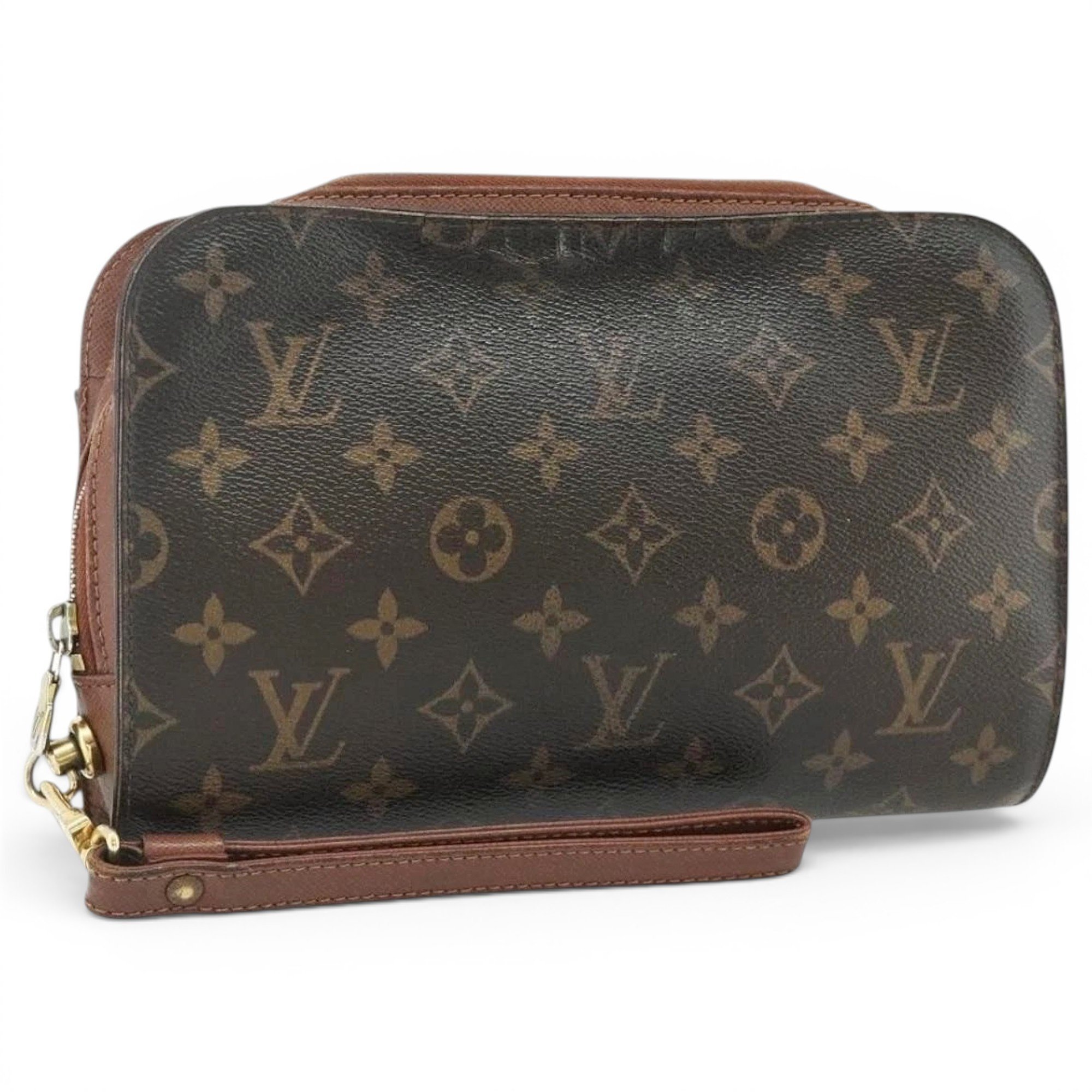 Leather clutch bag