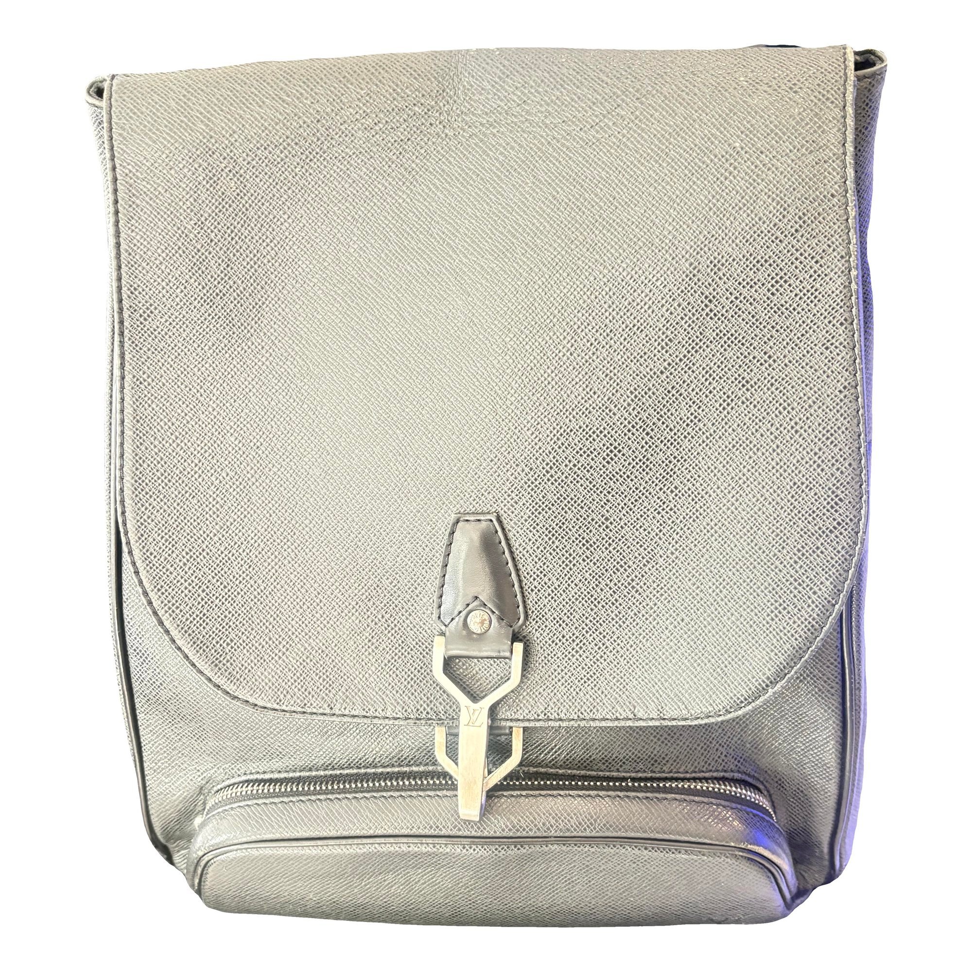 Cassiar leather backpack