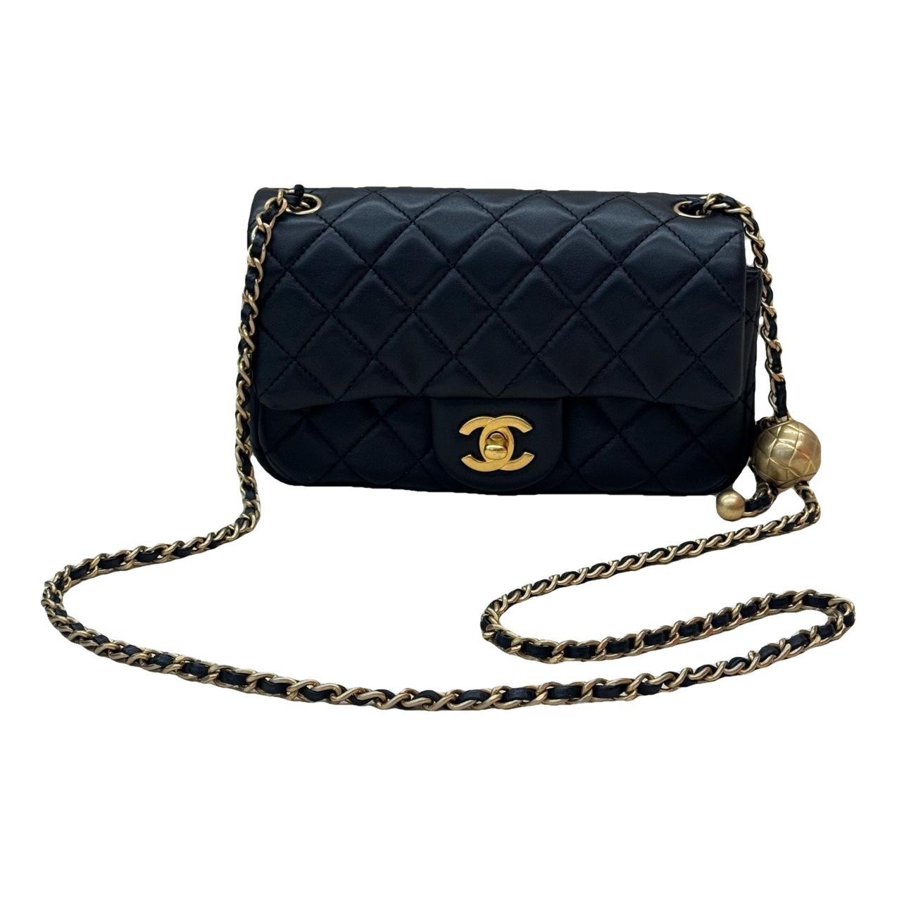 Timeless/Classique leather crossbody bag