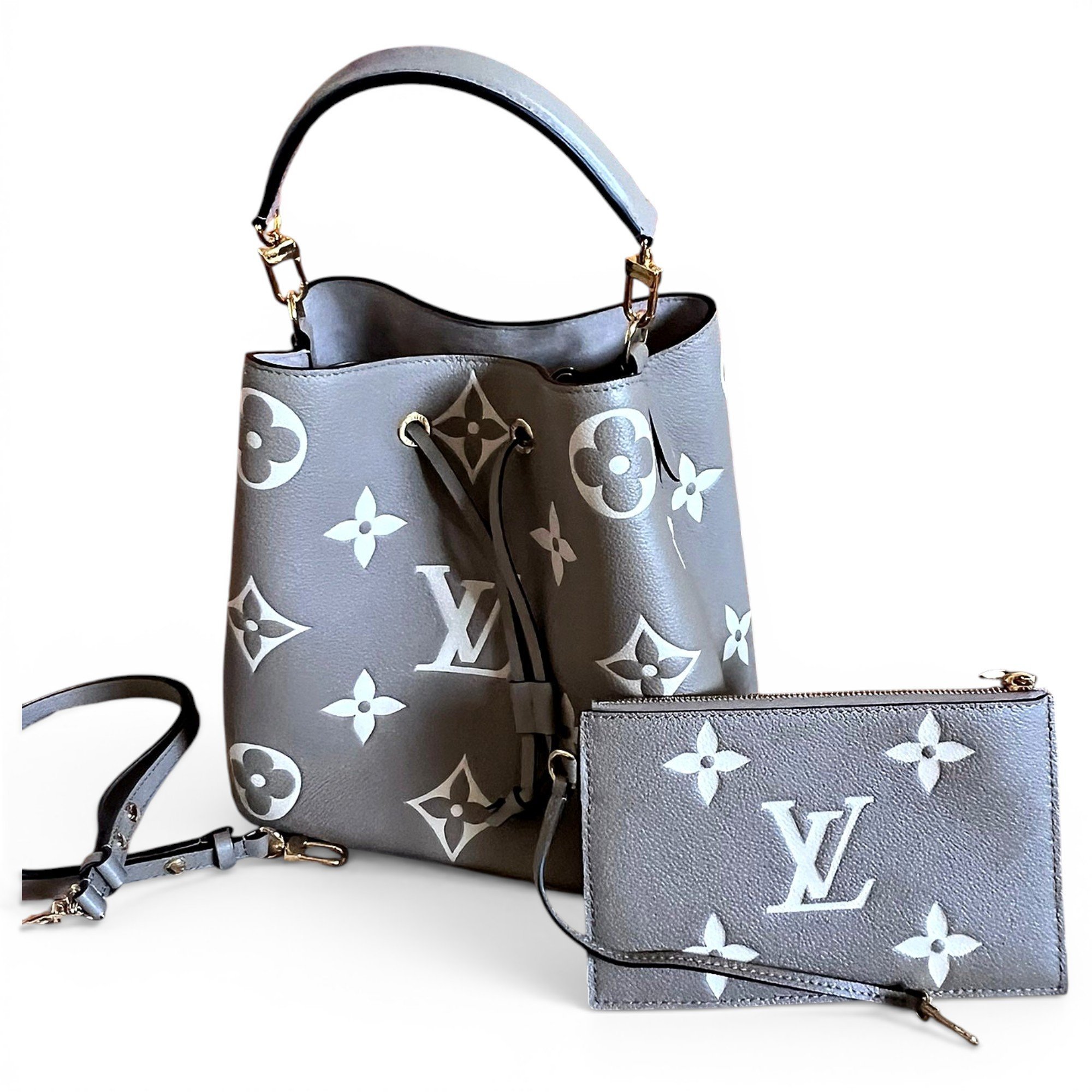 NéoNoé BB leather handbag