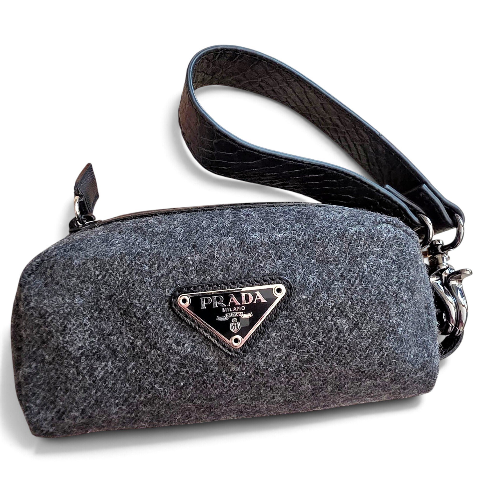 Leather bag