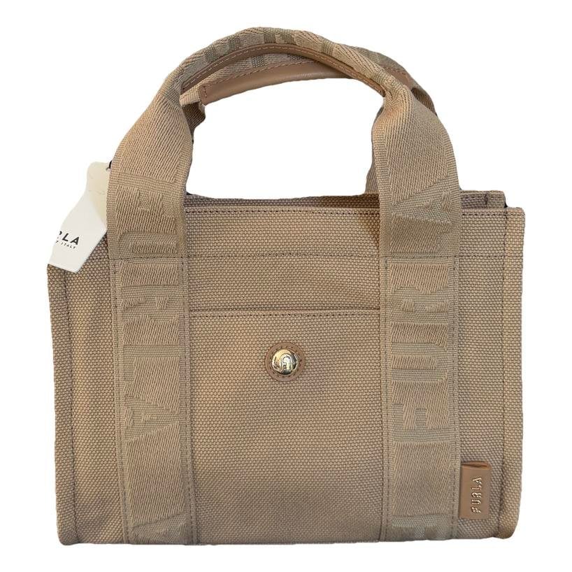 Tote
