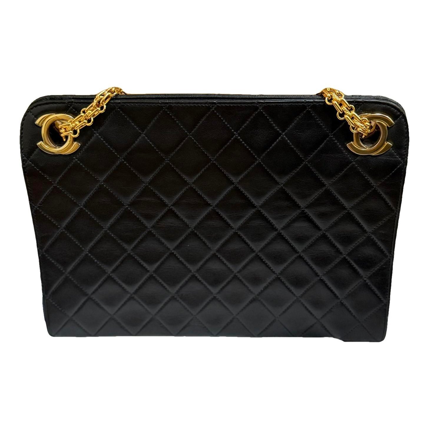 Vintage CC Chain leather handbag