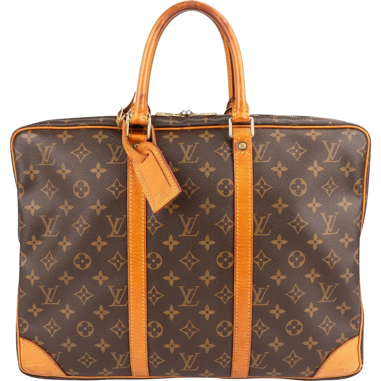 Very leather handbag
