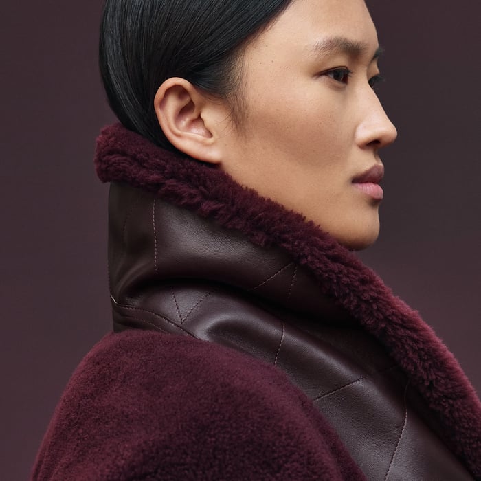 Rouge Bordeaux Short Leather Coat
