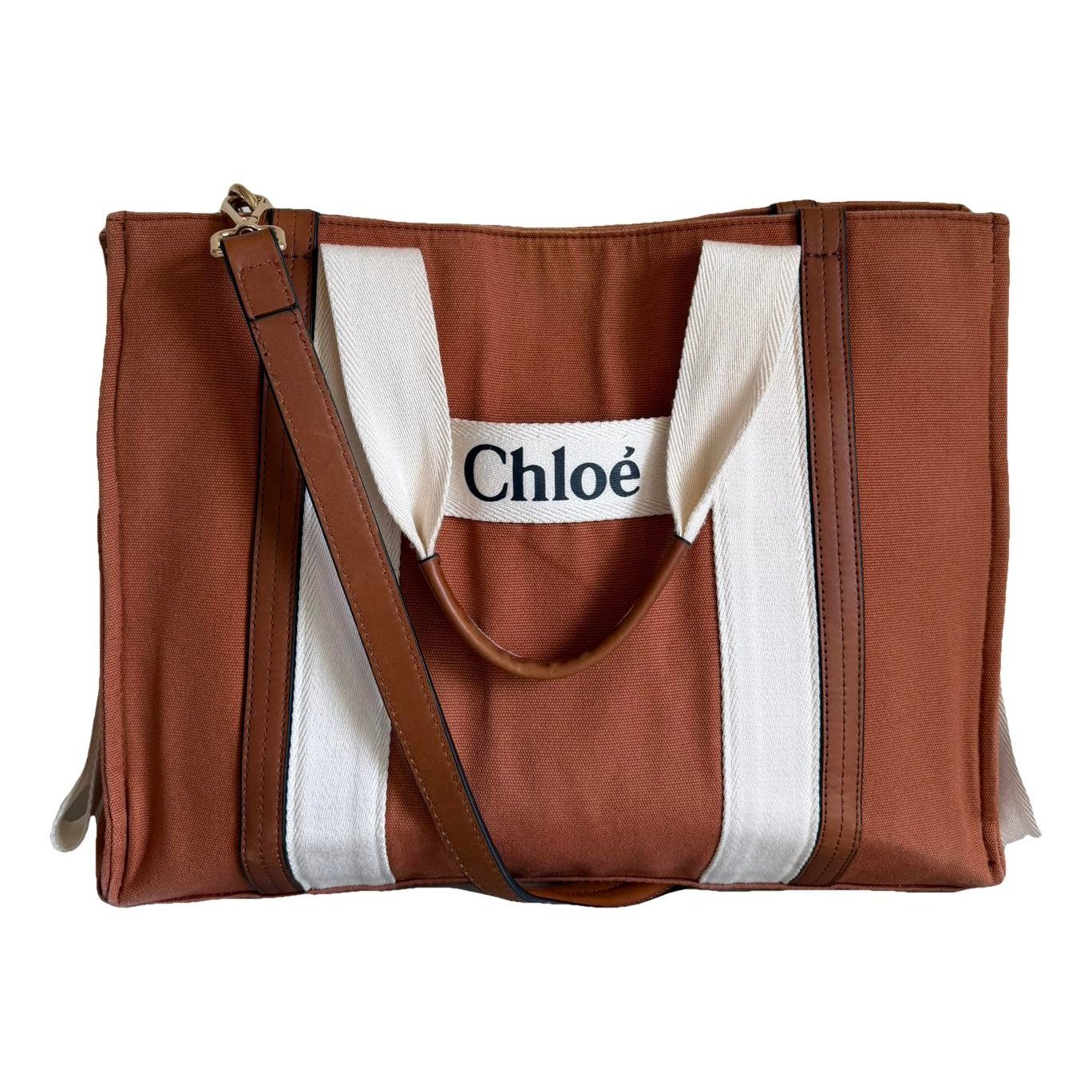 Woody tote