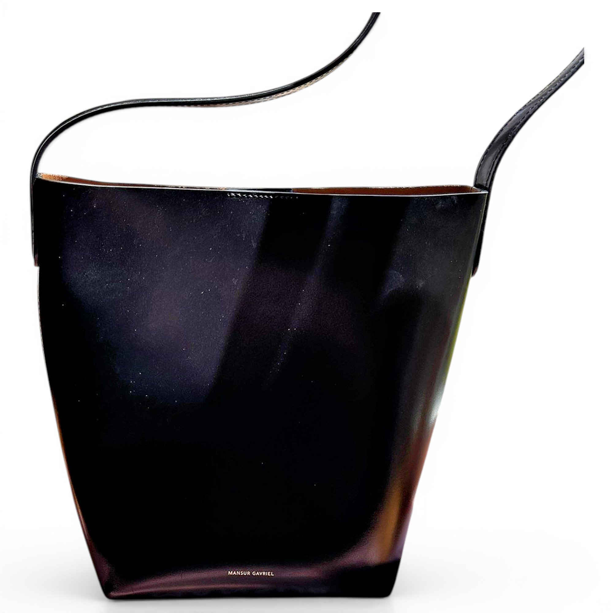 Bucket leather handbag
