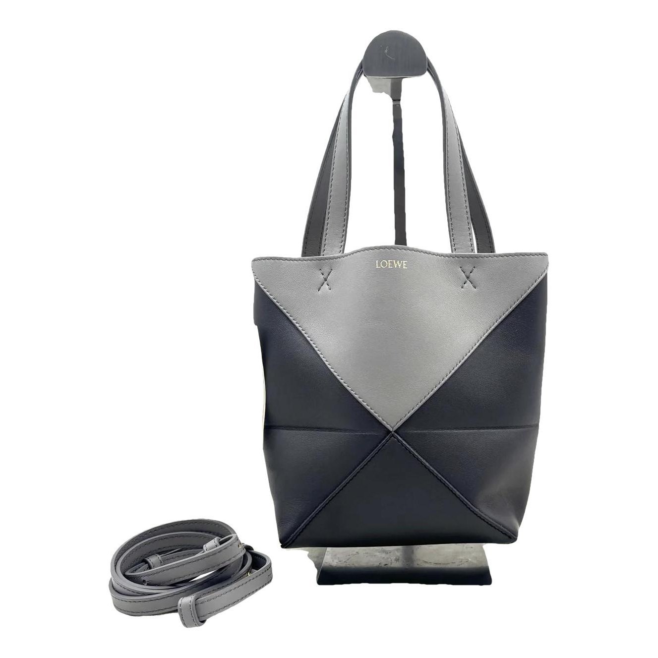 Leather tote