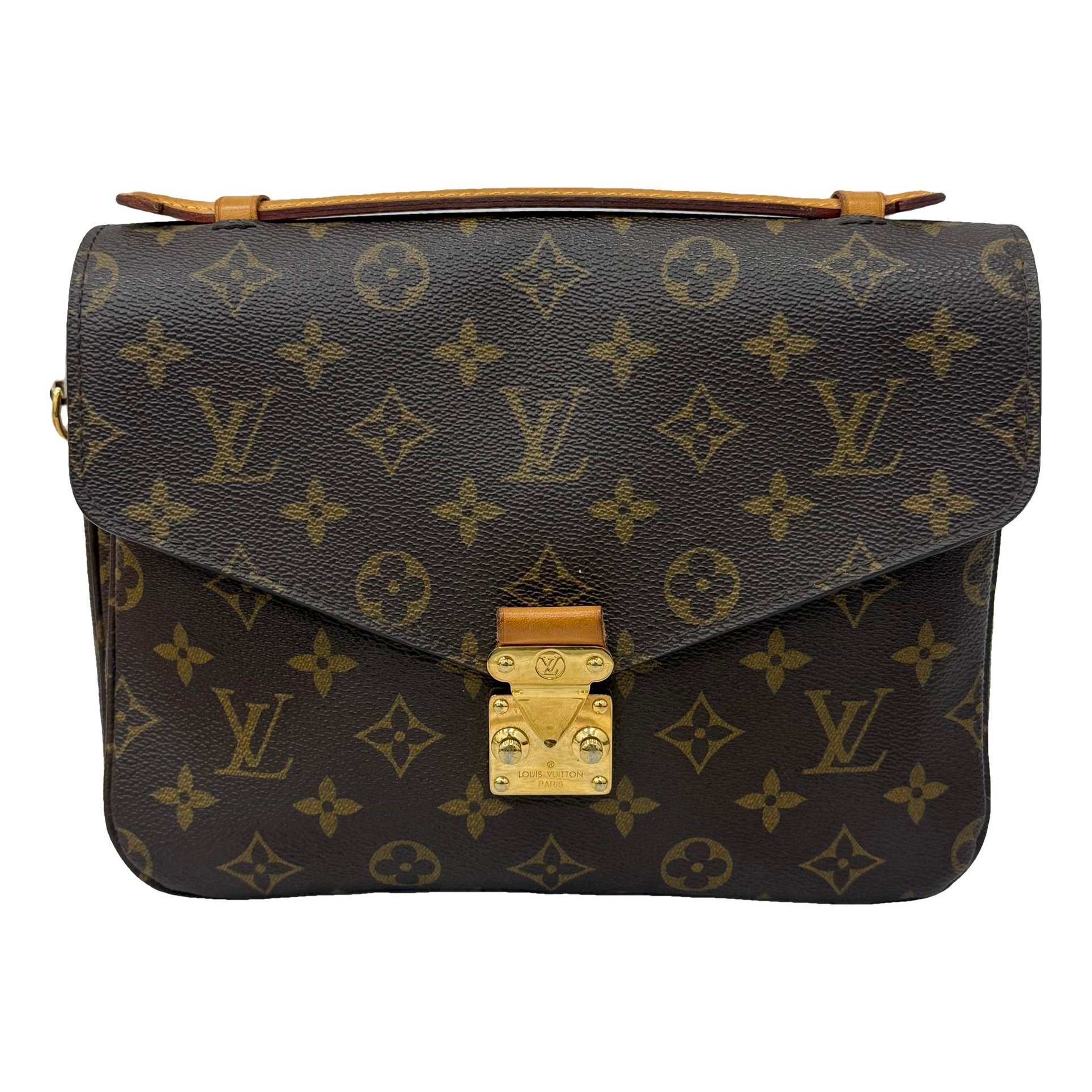 Metis leather handbag