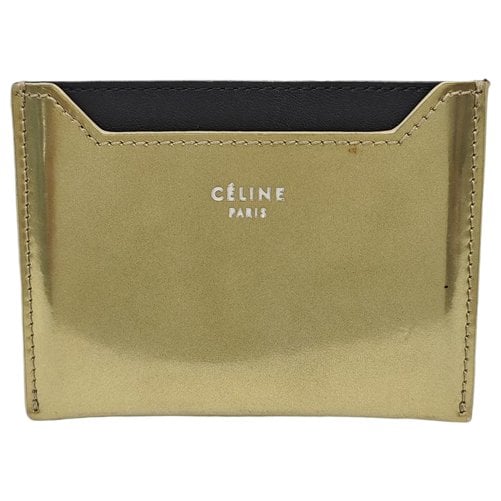 Patent leather handbag