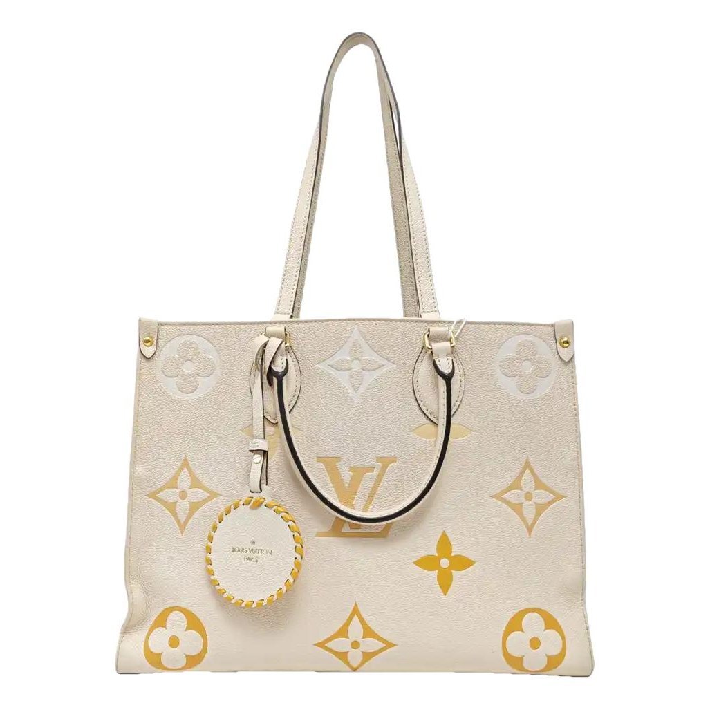 Onthego leather handbag