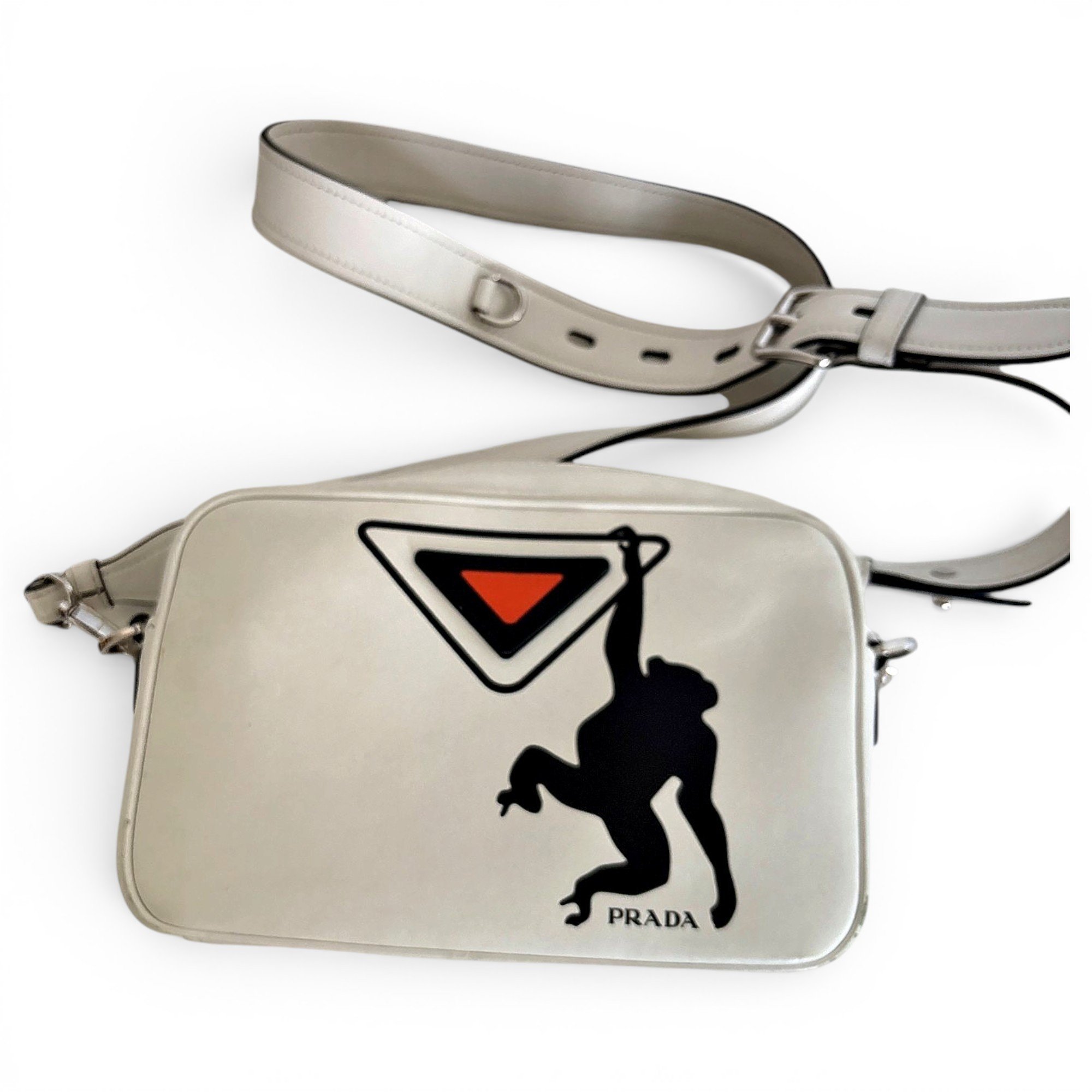Leather bag