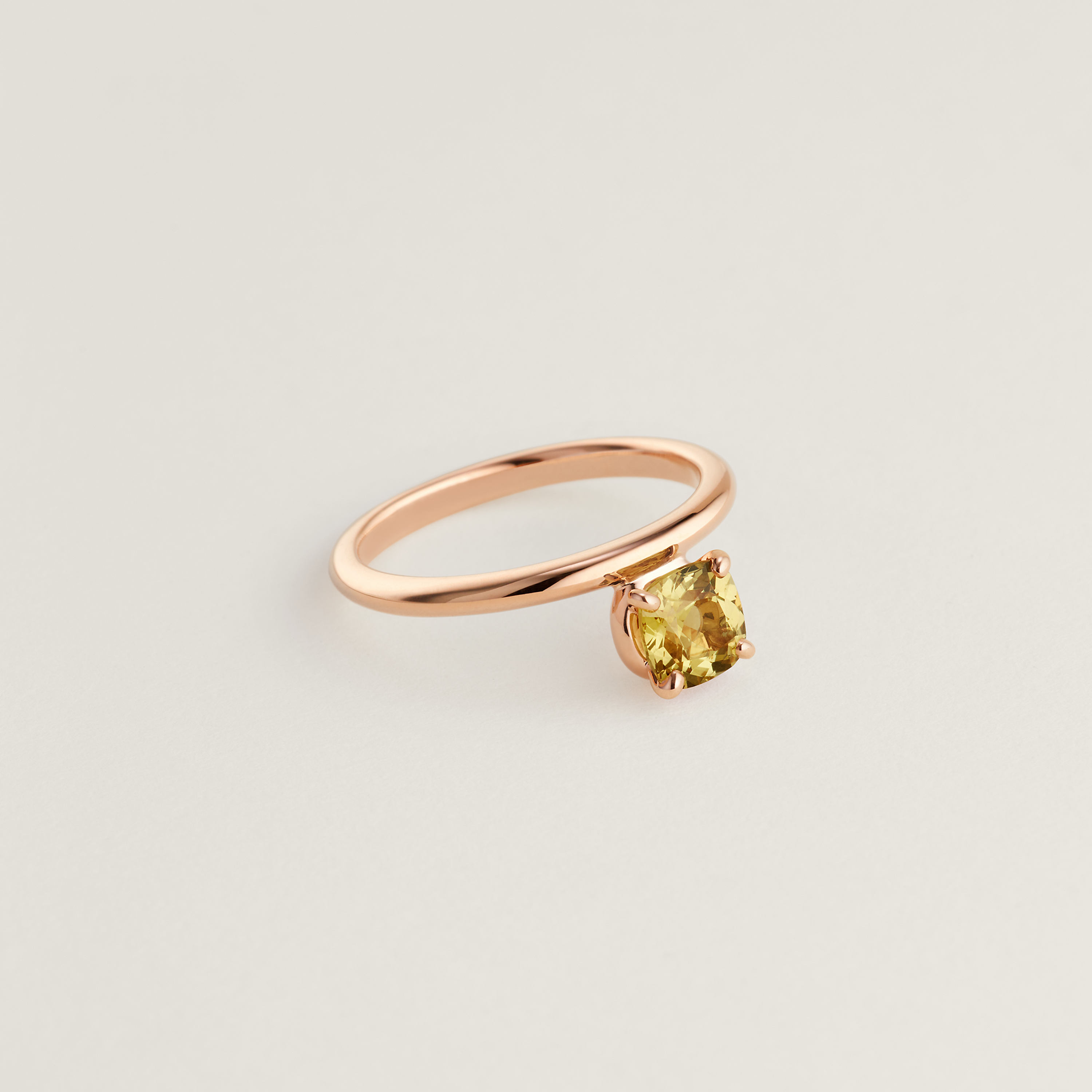 Hermès Grand Jete solitaire engagement ring, medium model