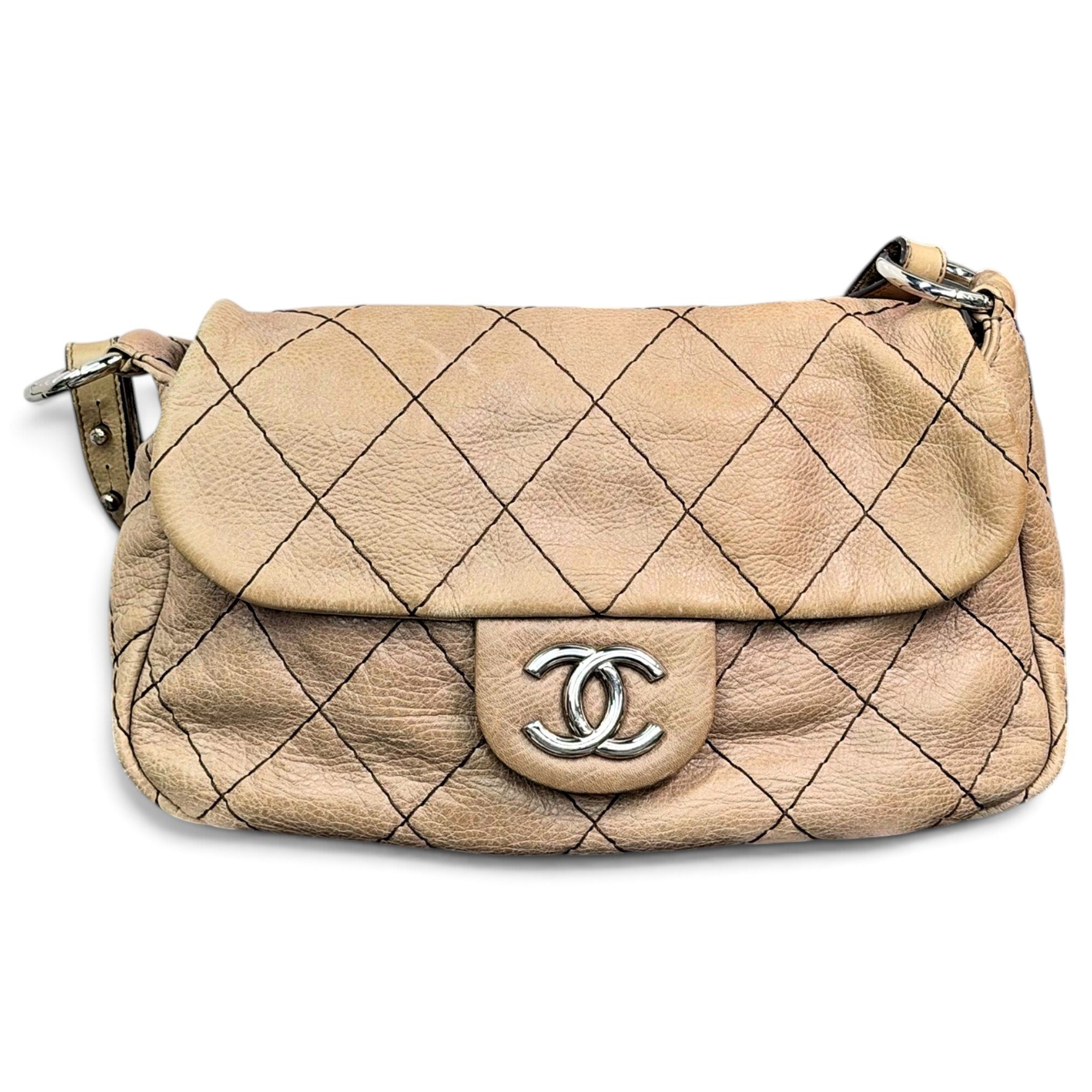 Timeless/Classique leather crossbody bag