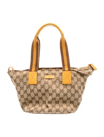 GG Canvas Shoulder Bag