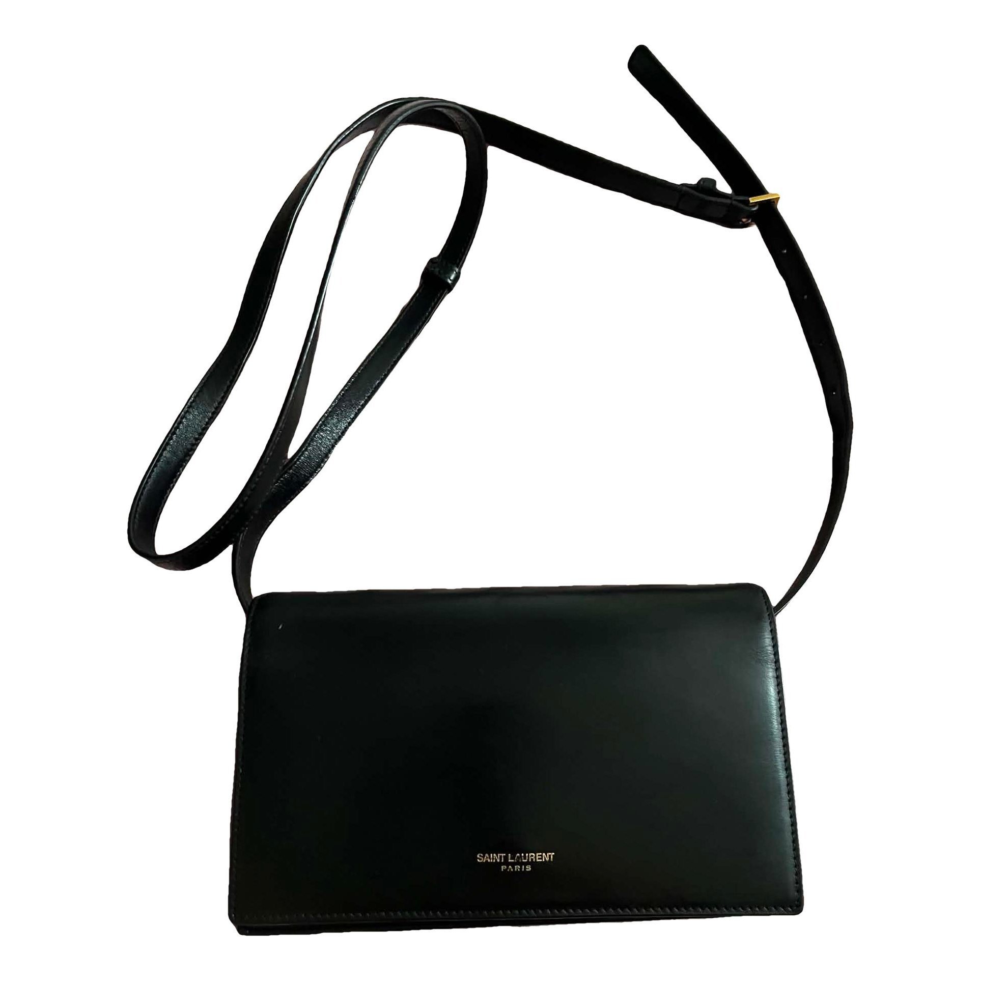 Leather crossbody bag
