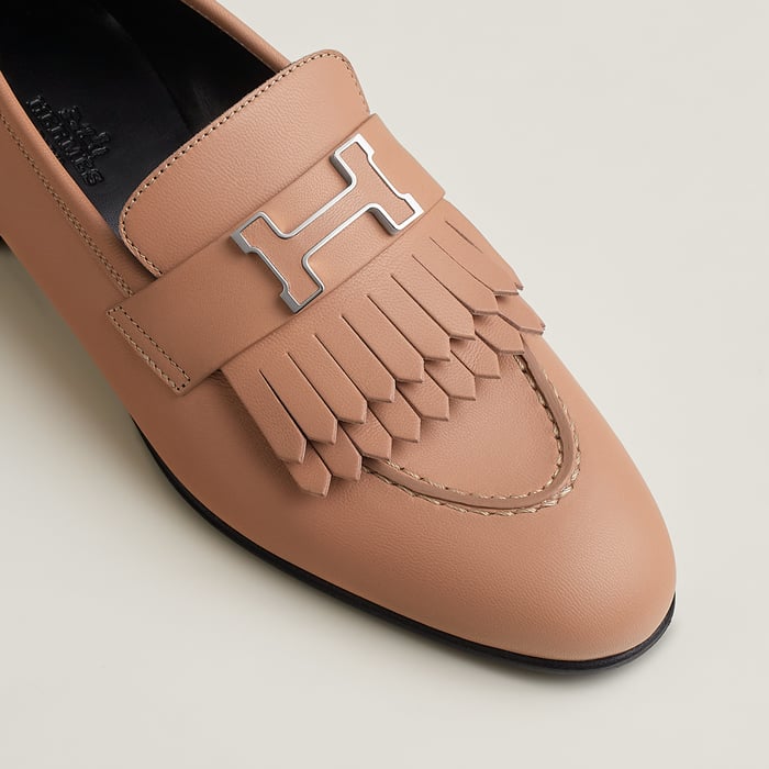Beige Perlino Royal Loafer