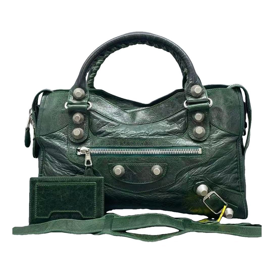City leather handbag
