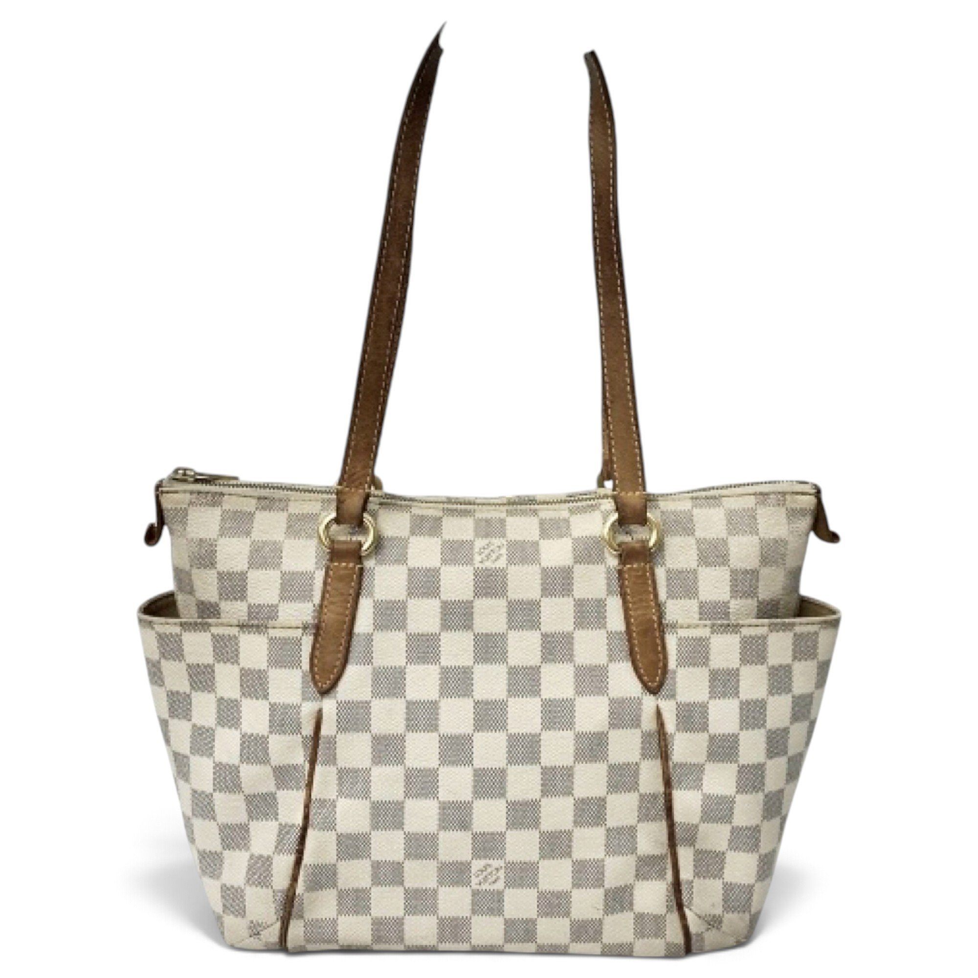 Totally leather tote
