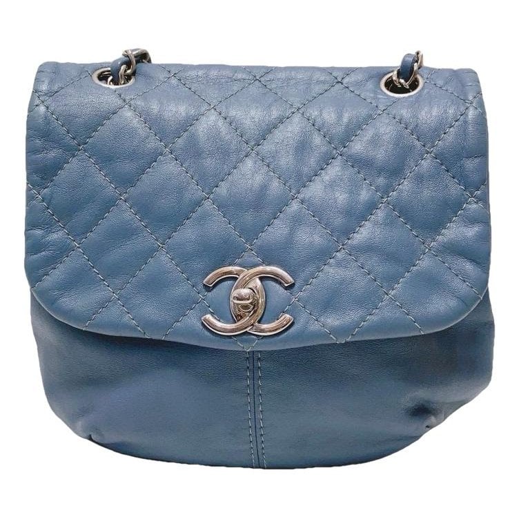 Chanel Leather handbag