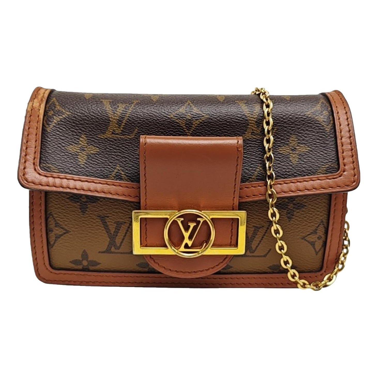 Dauphine leather handbag