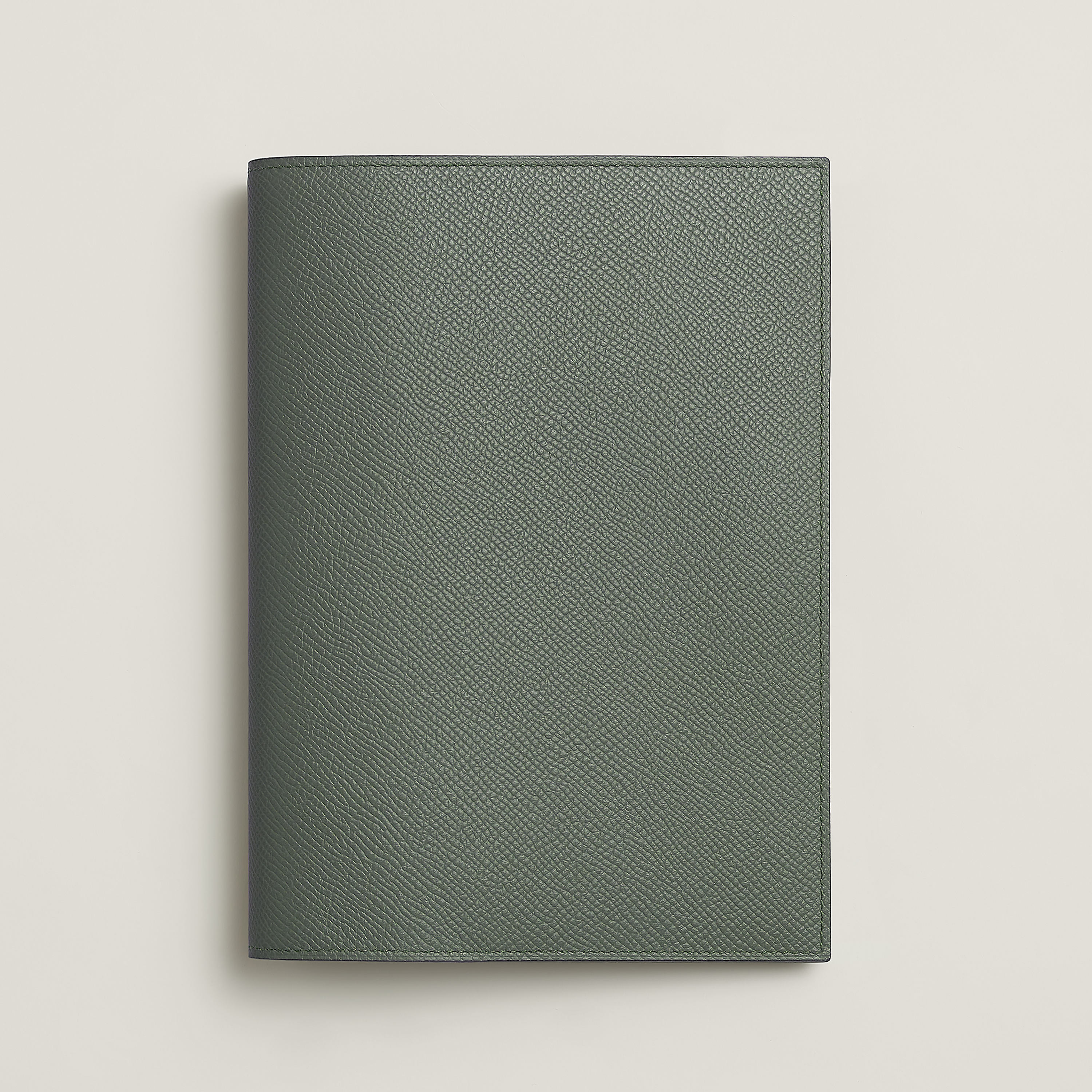 Globe-Trotter agenda cover