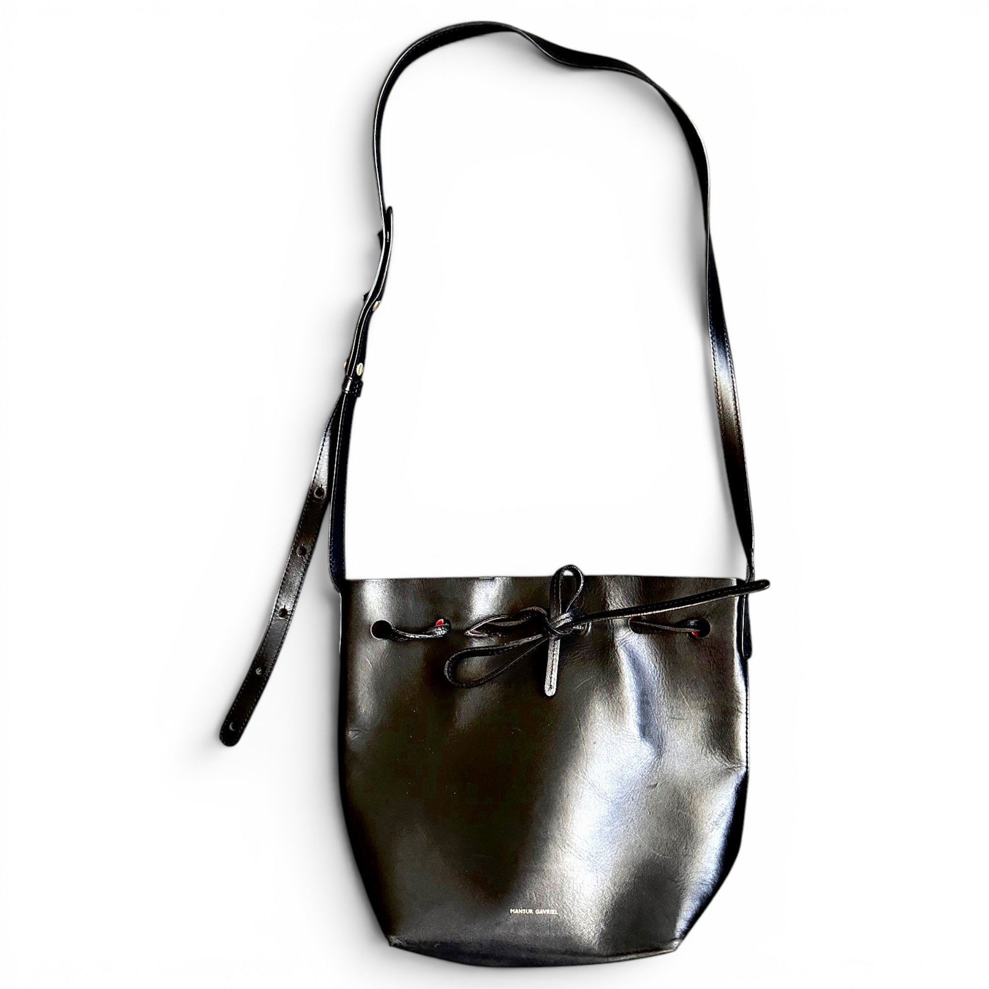 Bucket leather handbag