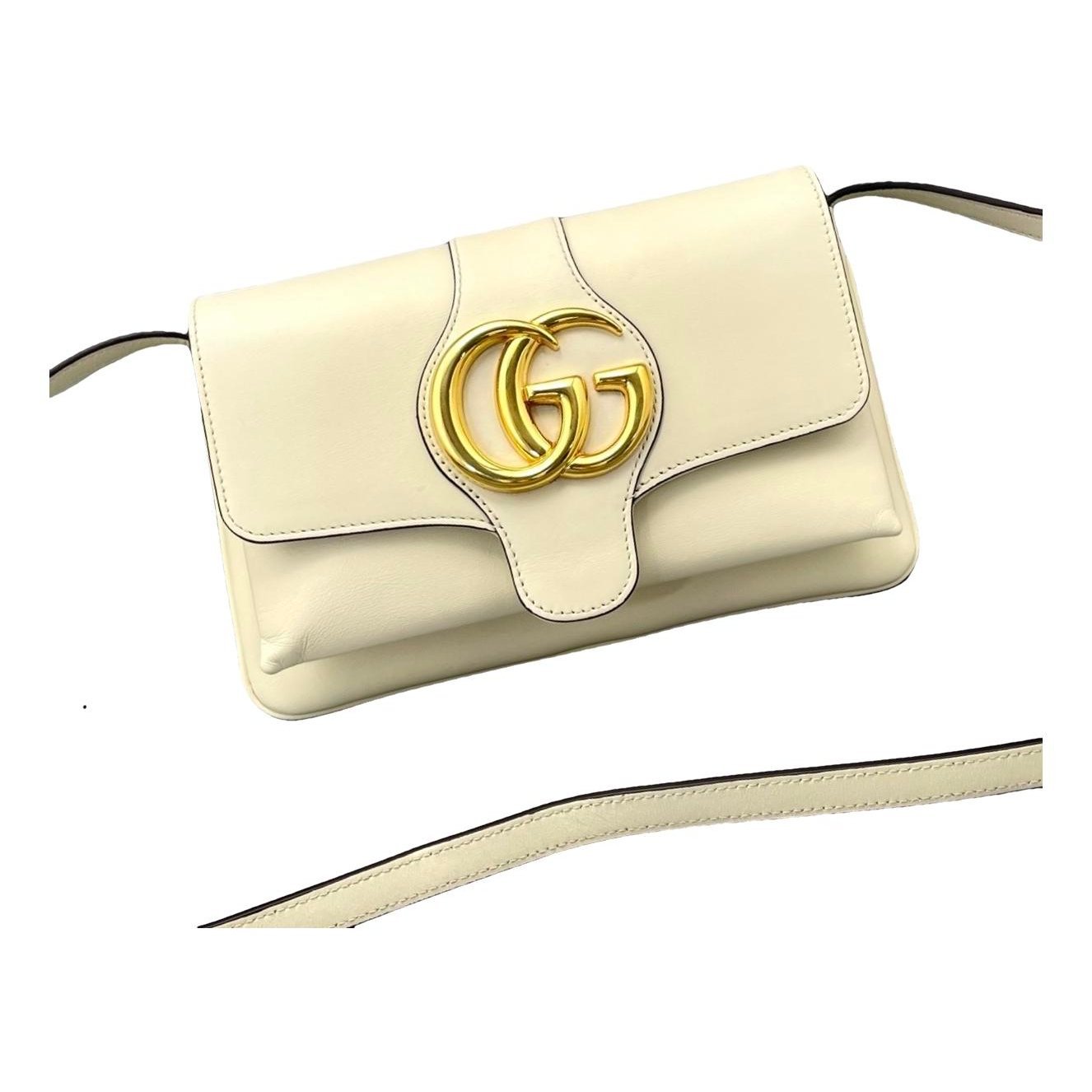 Arli leather handbag