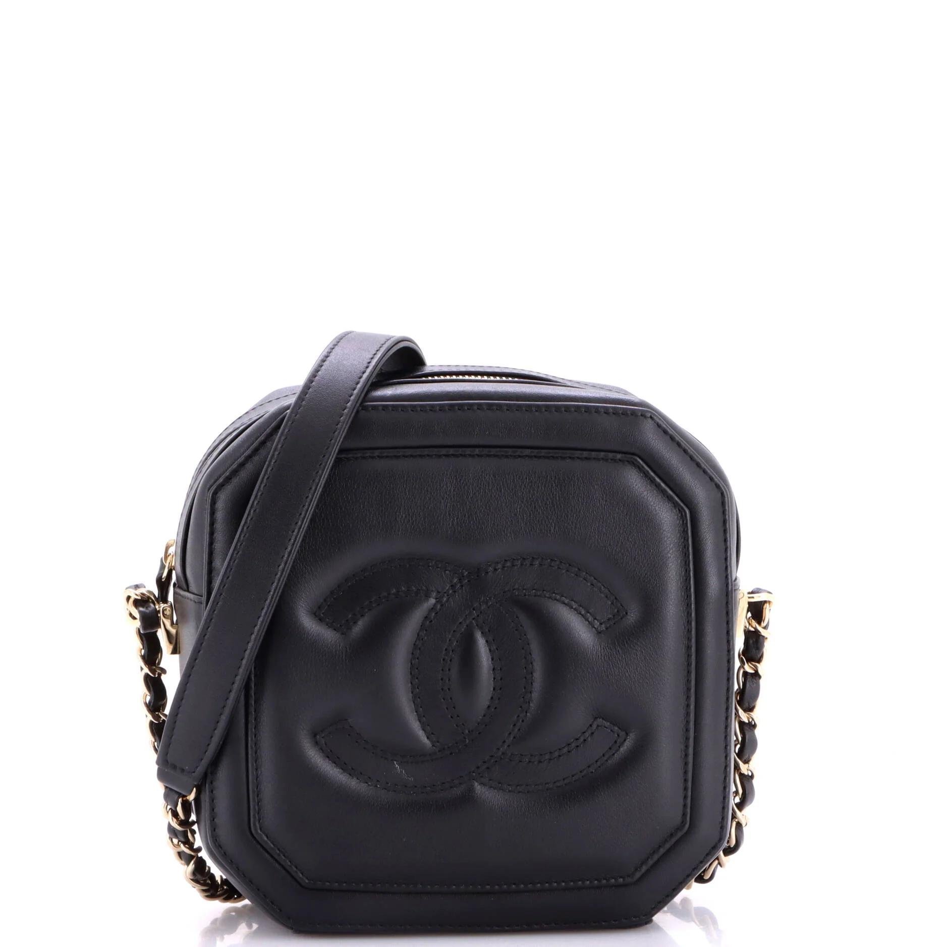 Timeless/Classique leather crossbody bag