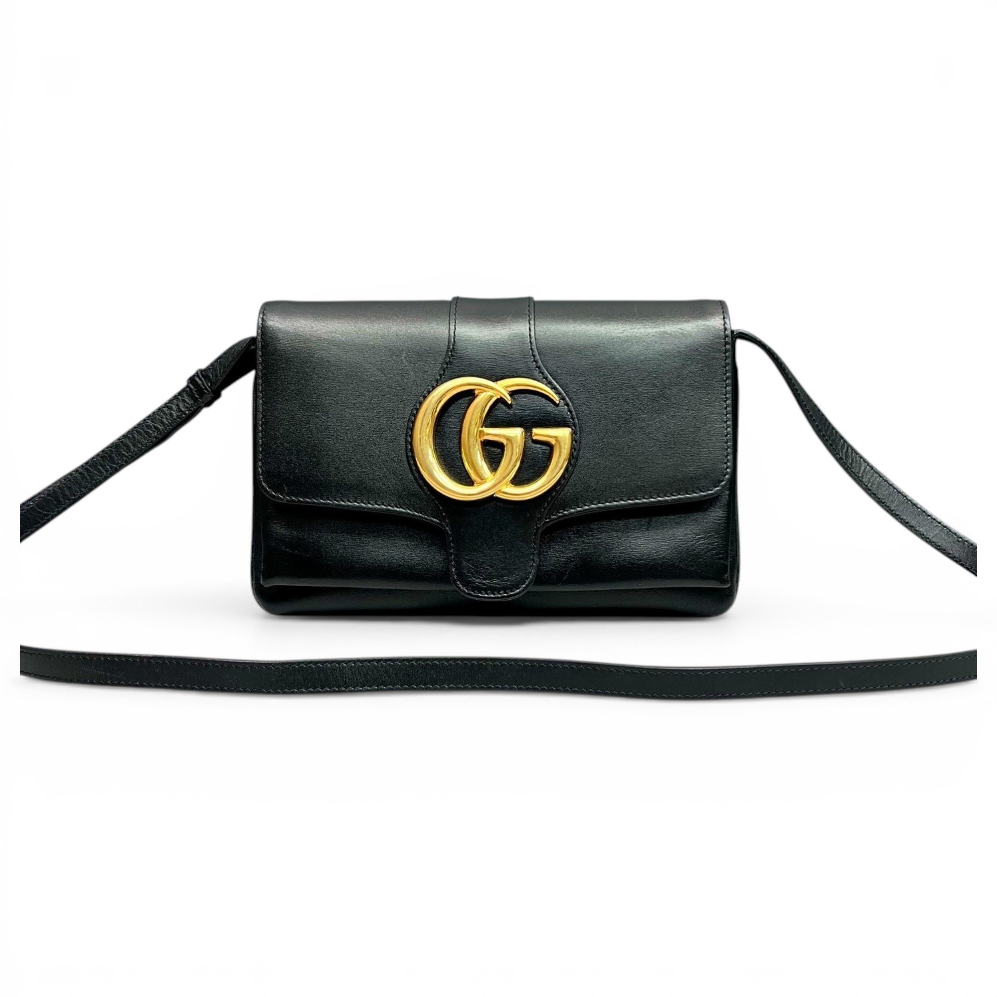 GG Marmont leather handbag