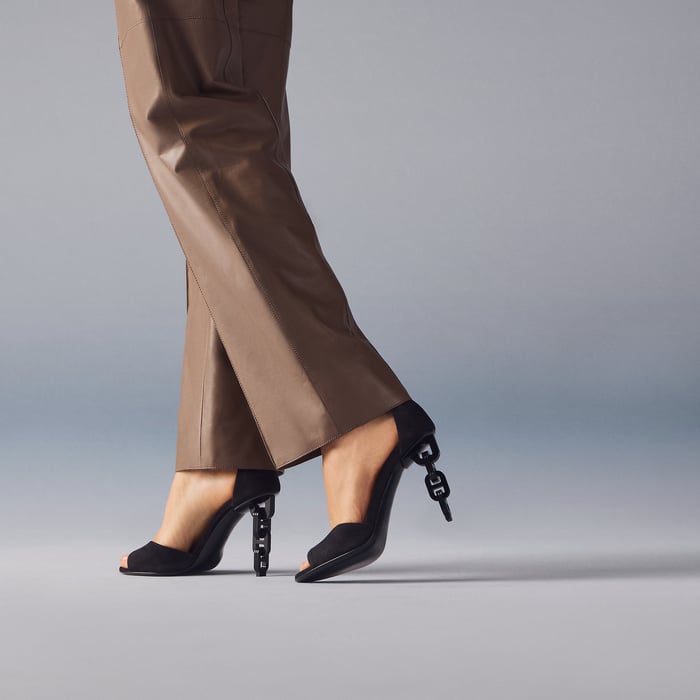 Noir Miracle 100 Sandal