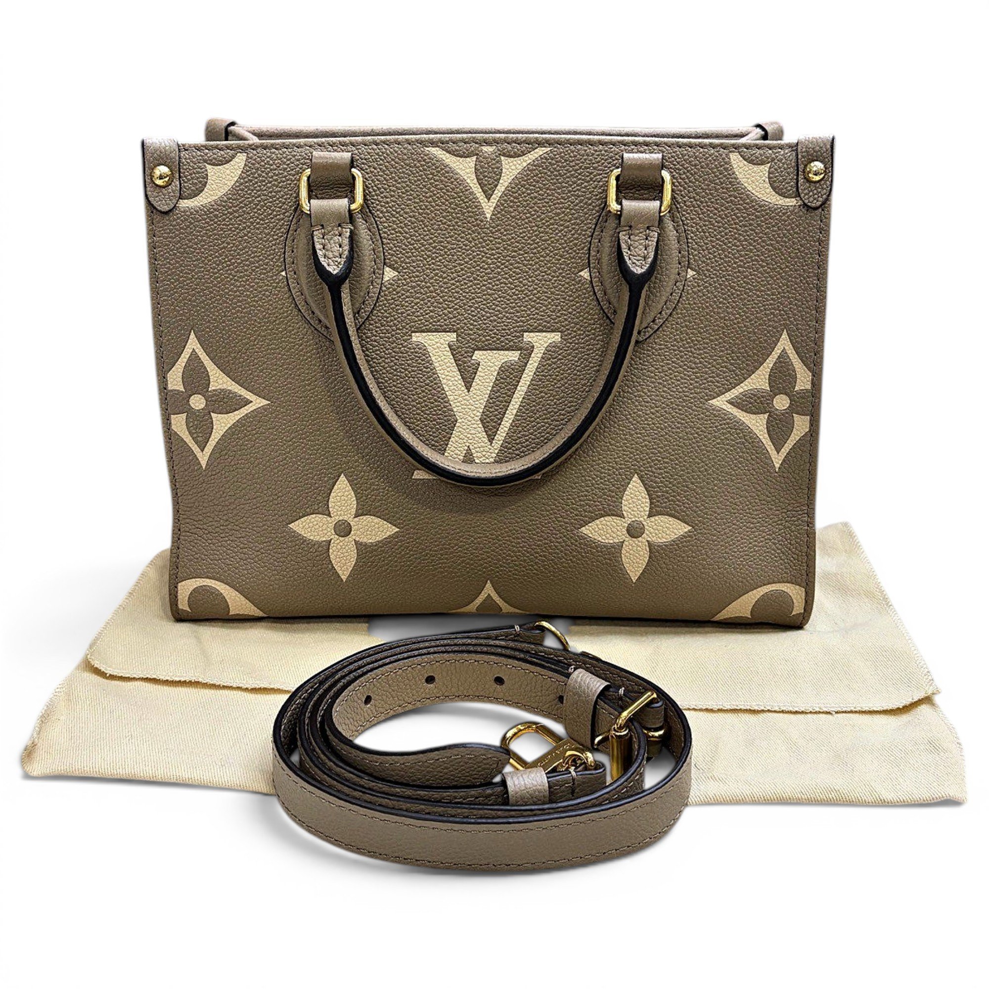 Onthego leather tote