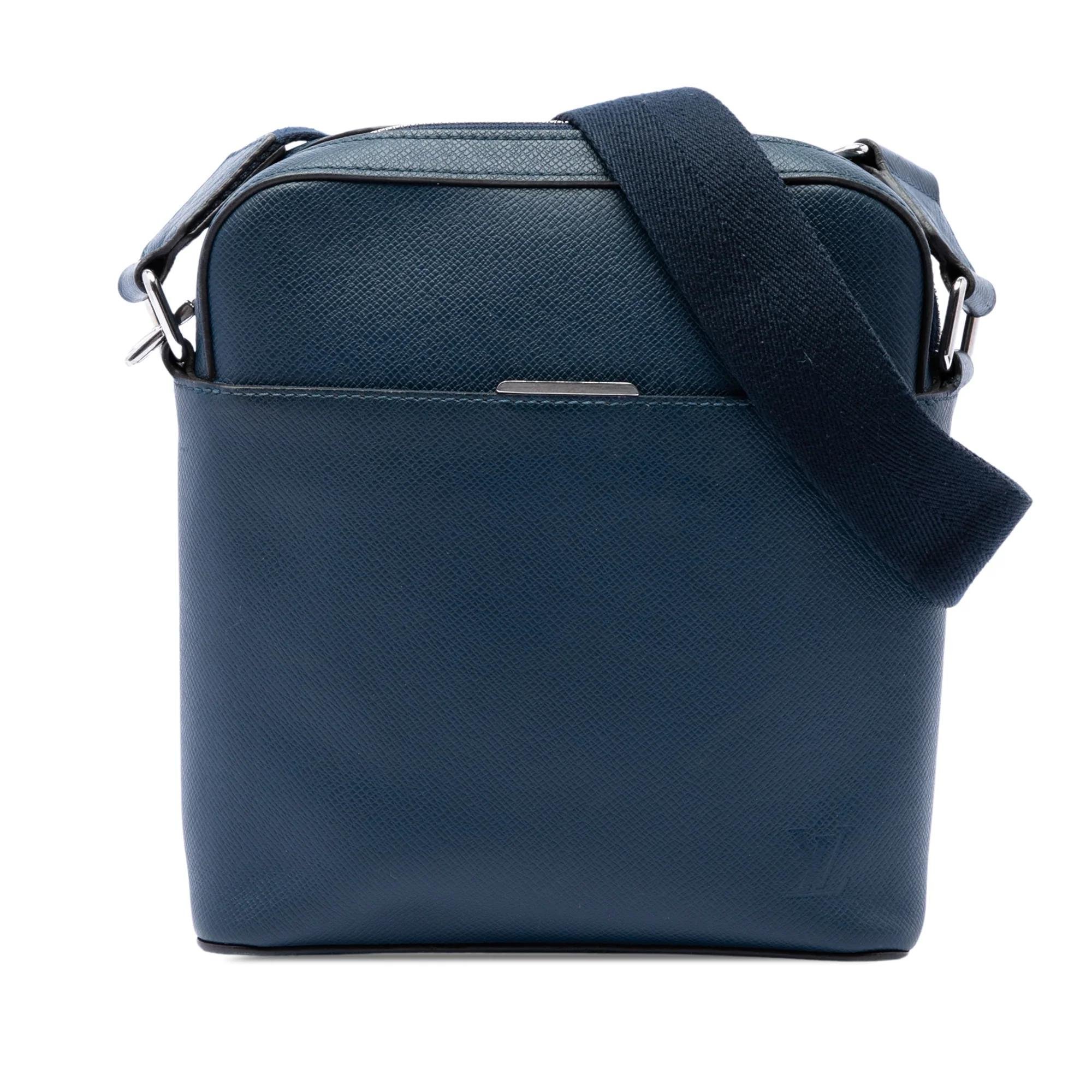 Leather bag