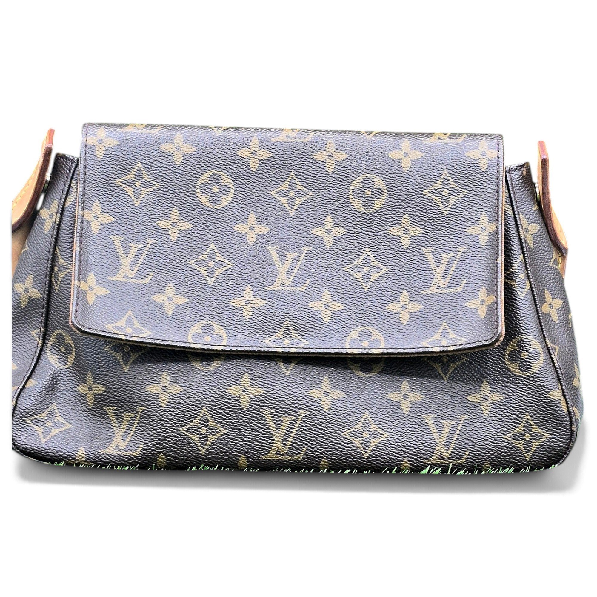 Looping leather handbag