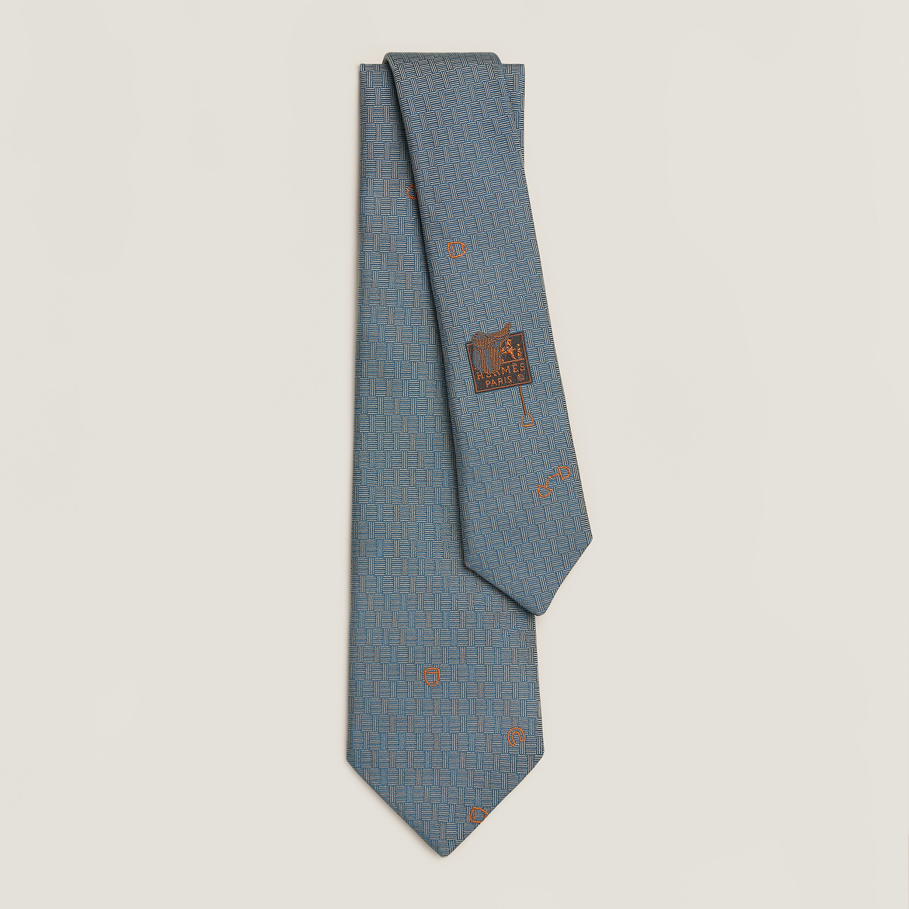 Pluie Equestre tie