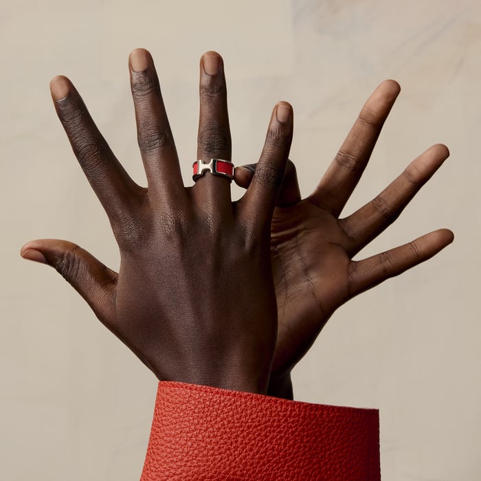 Rouge De Cœur Olympe Ring, Small Model