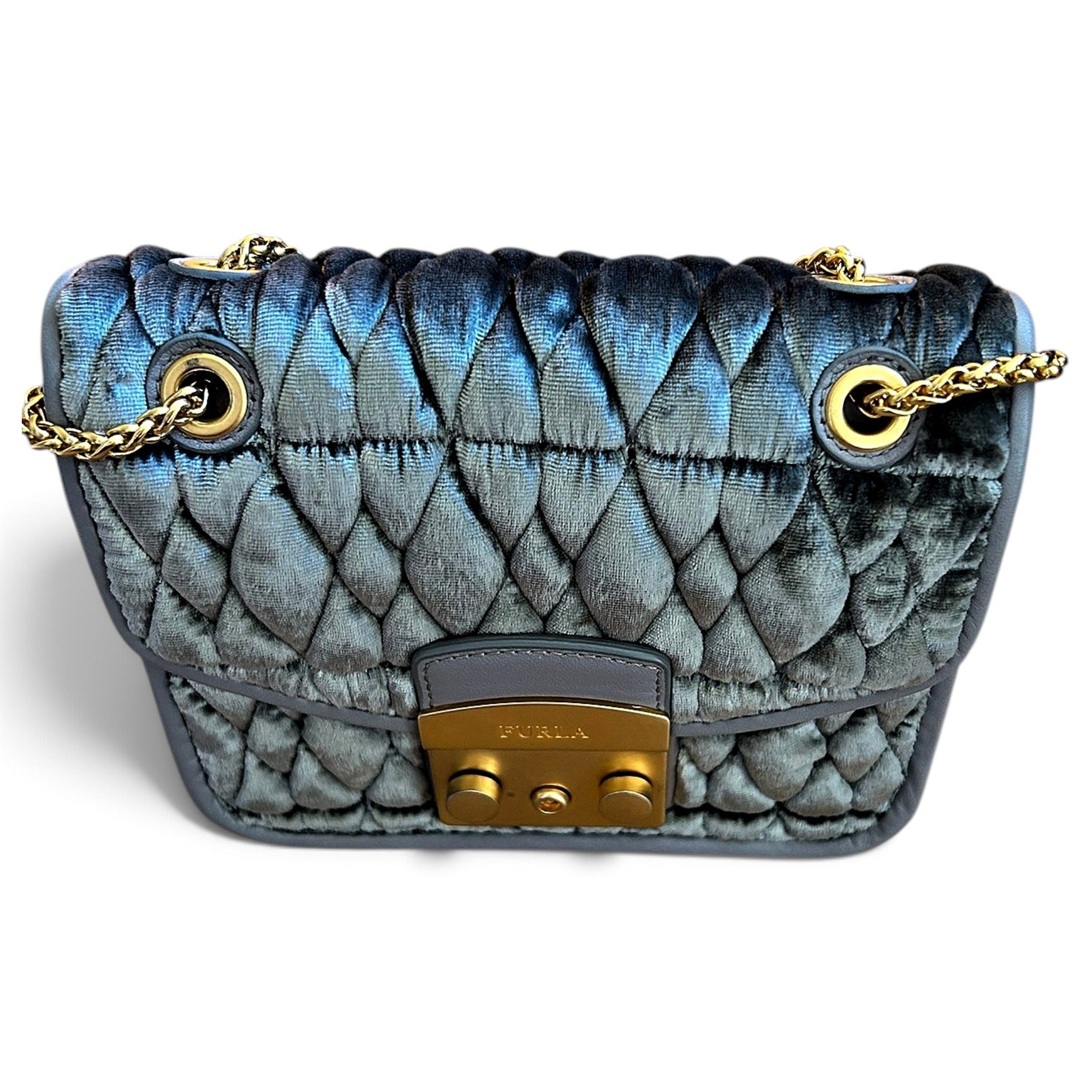 Metropolis velvet handbag