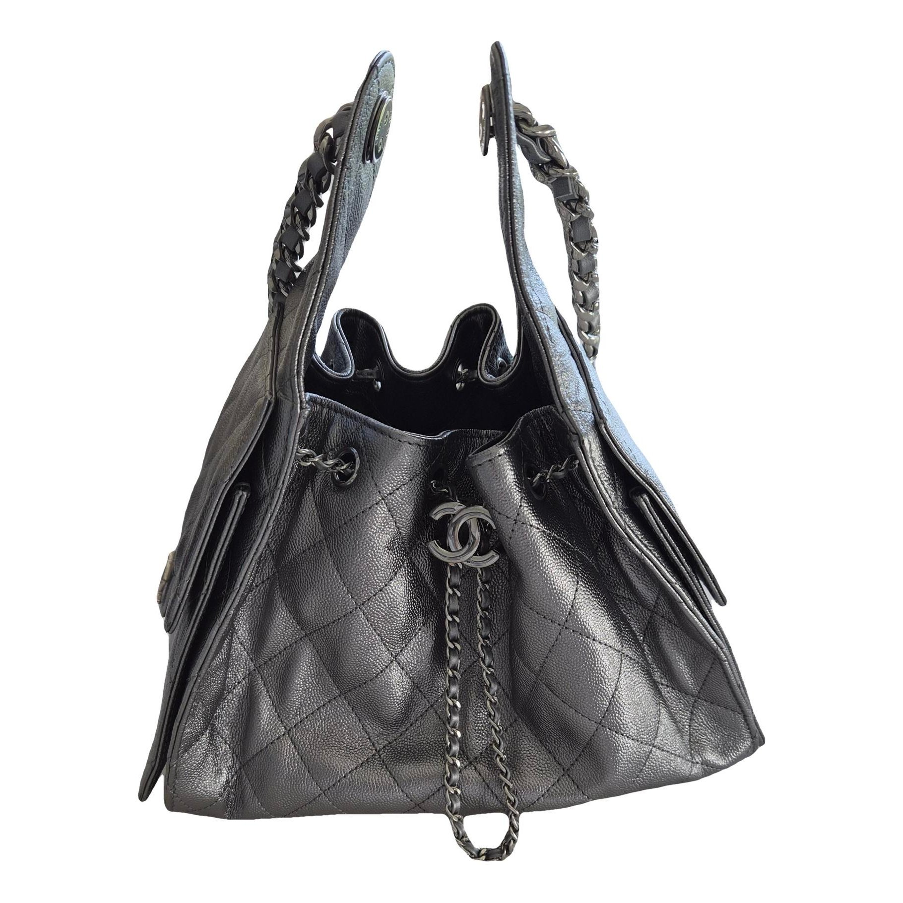Chanel 25 leather handbag