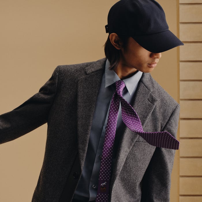 H Origami Tie
