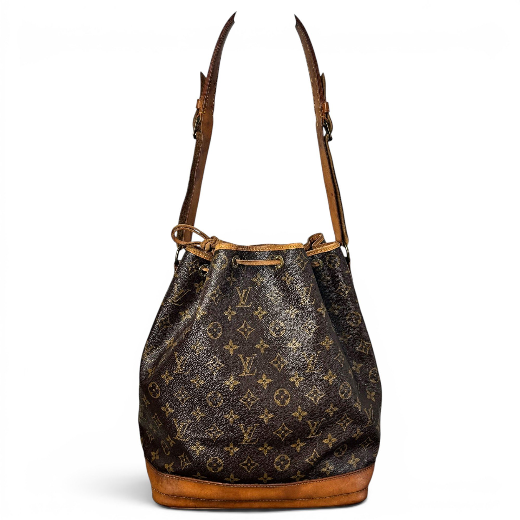 Noé leather handbag