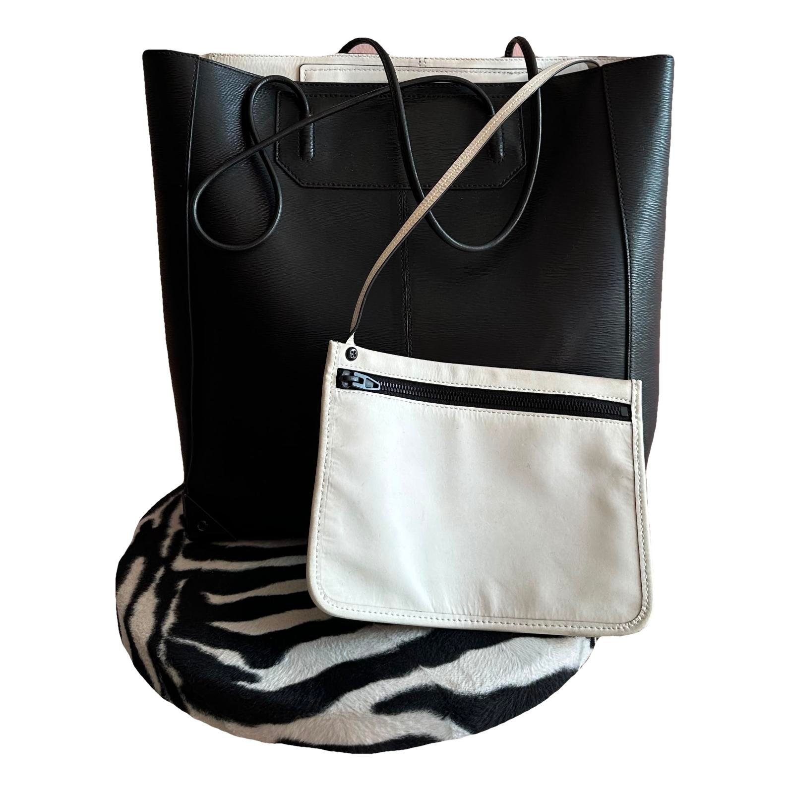 Leather tote