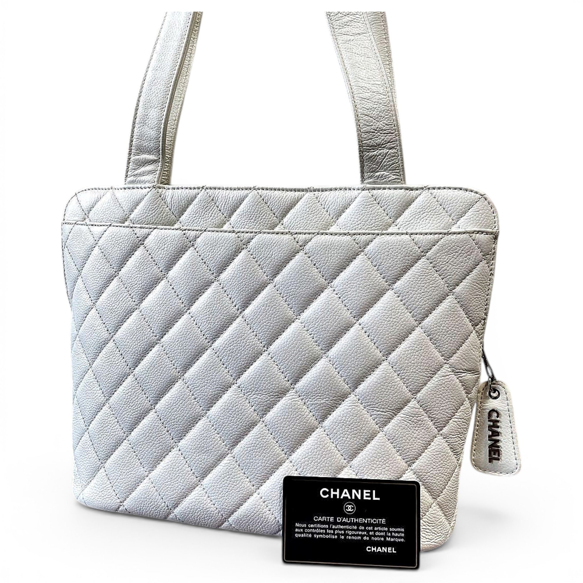 Leather tote