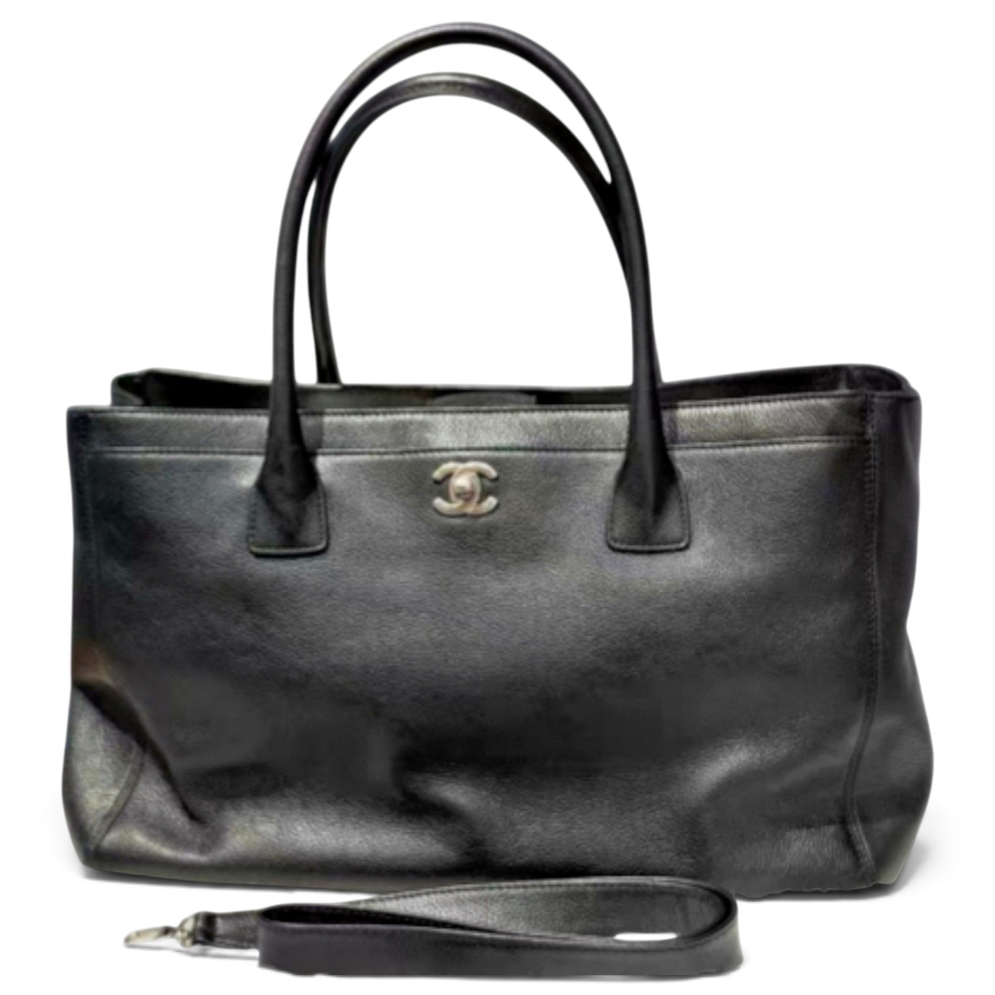 Executive leather tote