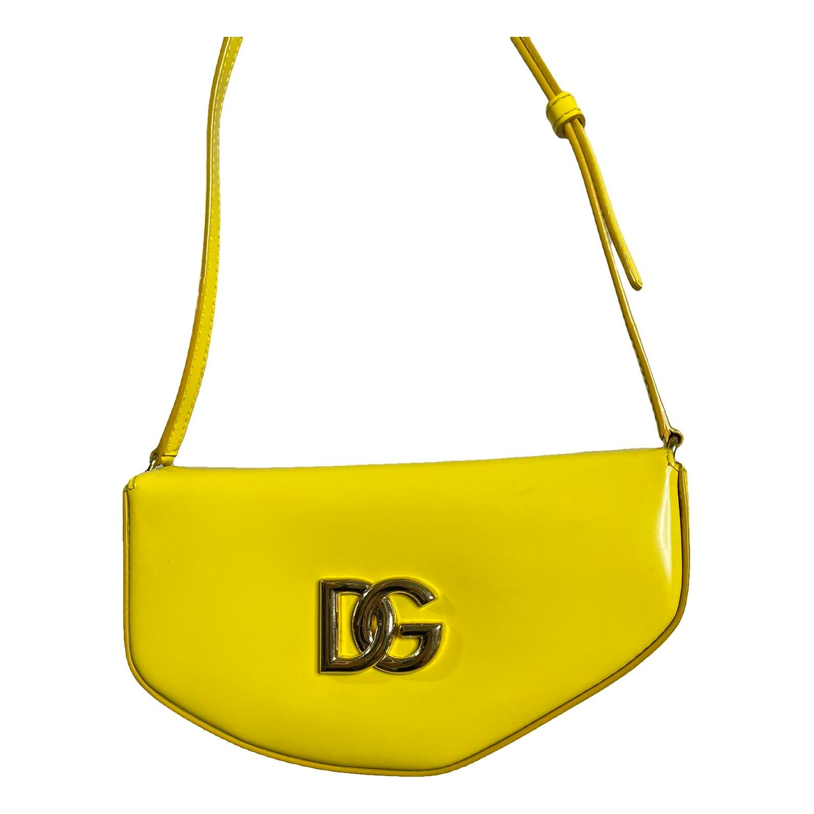 Patent leather crossbody bag
